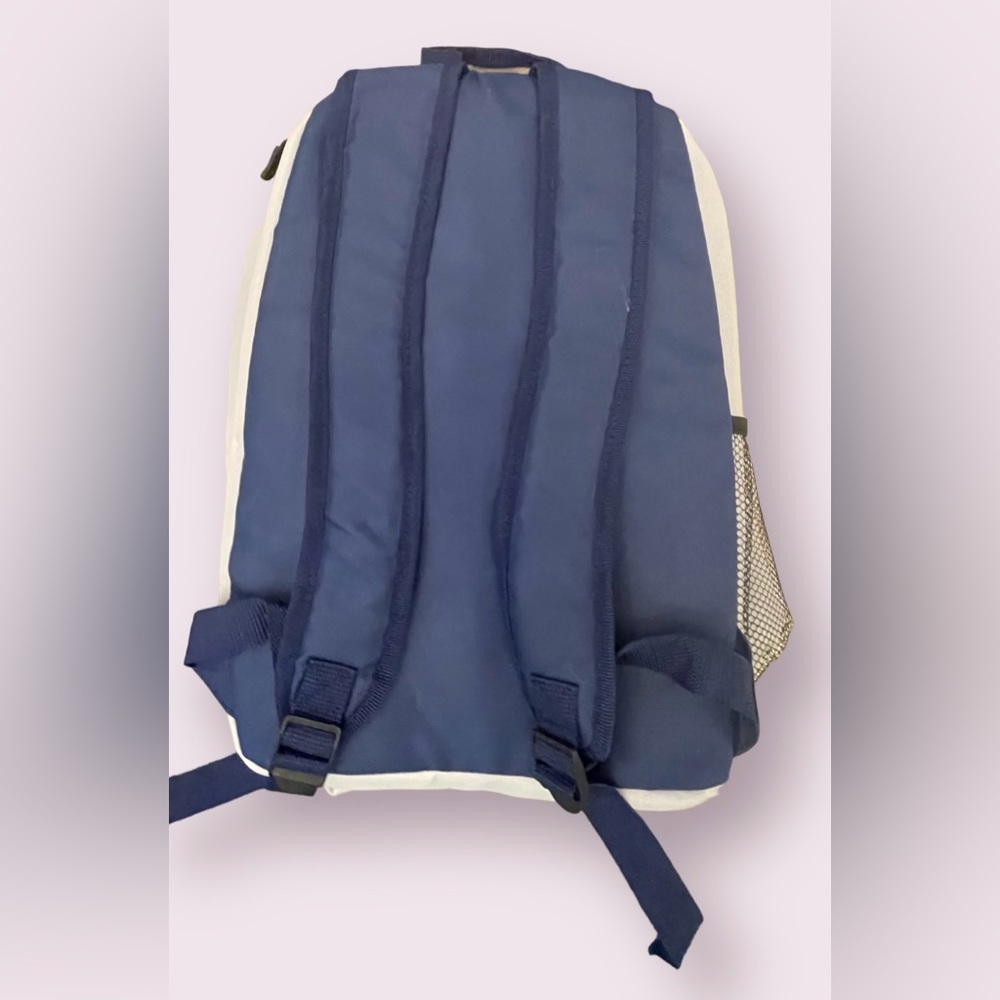 BKE Backpack - Picture 6 of 6